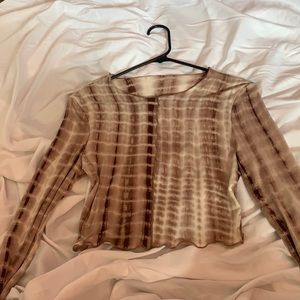 Cute brown ruffled cropped long sleeve